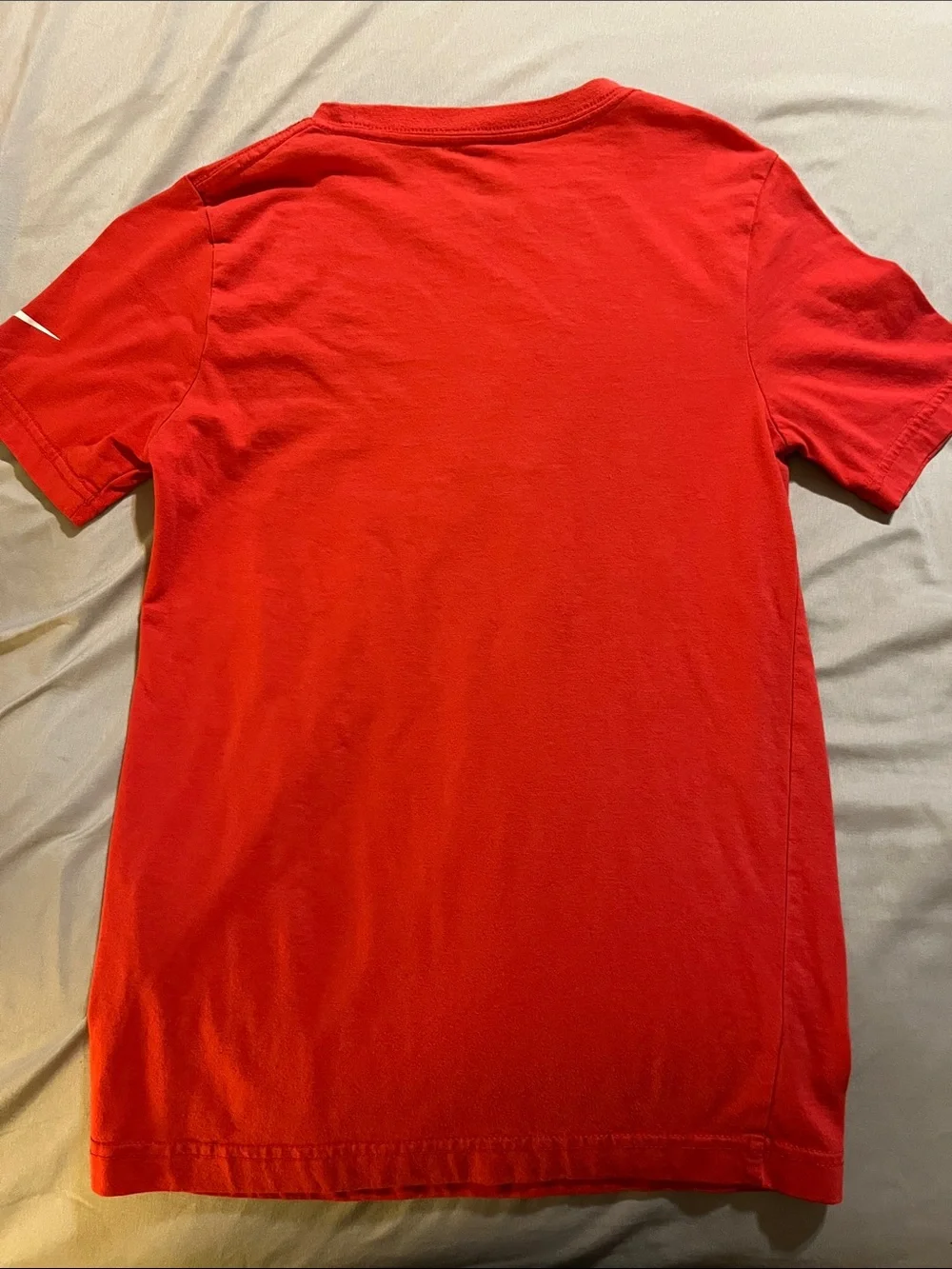 Nike Kids Short Sleeve and Long Sleeve Tees in Black and Red, Medium 10-12